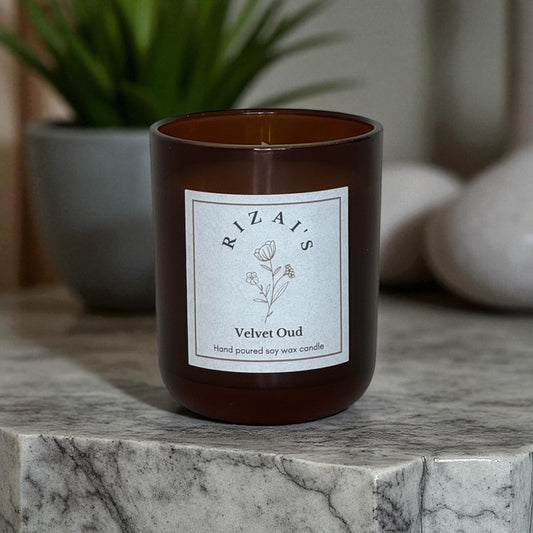 Velvet Oud Scented Candle